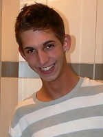 Sexy showering slim athletic Gay Twink